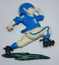 1976 Homco Metal Wall Plaque Football Player #1 7