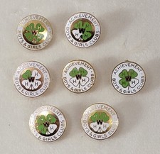 Vintage 4H BOYS & GIRLS Enamel ACHIEVEMENT CLUBS Pins PINBACKS Lot of 7 picture