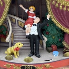 RARE ANNIE The Musical Carlton Ornament #130 Heirloom Sound 2004 Tested Works  picture