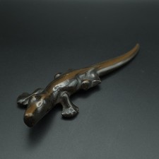 Antique Independent Stove Co Cast Iron Alligator Paperweight Owosso MI picture