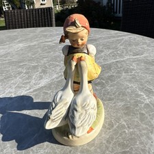 Vintage Goebel Hummel Figurine Goose Girl 1960’s W Germany Blue Mark Perfect picture