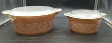 Pyrex Woodland Covered Casserole Dishes w/Glass Lid lot (2) 475 2.5L & 473 1L picture