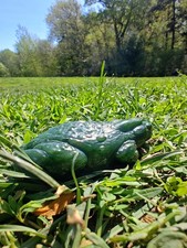 Certified Handmade Authentic Canadian Nephrite Jade Frog picture