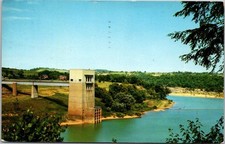 Crooked Creek Dam Leechburg PA Vintage Postcard 1958 Postmarked Scenic Lake picture