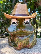 VTG “NEIL THE FROG” STYLE HOBBYIST COWBOY COOKIE JAR w/ COWBOY HAT LID picture