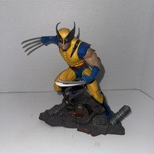 Wolverine PVC Diamond Select Diorama Figure Statue X-Men Marvel picture