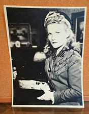 Louise Currie - Vintage 1940s Signed Autograph Photo / Magazine Portrait B-movie picture