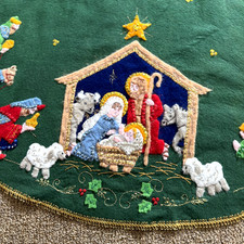 VTG Bucilla Jeweled Nativity Felt Christmas Tree Skirt Completed Finished picture