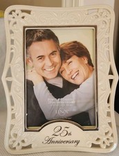 NEW Lenox 25th Anniversary 5x6 Frame picture