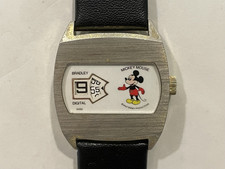 Vintage Bradley Mickey Mouse Jump Hour Gold Tone Swiss Watch 62 - VG - Runs picture