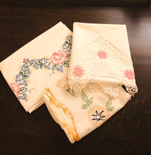 VTG Set/3, 2 Queen 1 King Pillowcases Hand Embroidered/Crocheted Floral & Lace picture