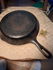 Wagner Cast Iron Skillet No Logo 9 3/4 Inches.  7 As Found picture