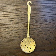 Vtg Brass Skimmer Strainer Hanging Kitchen Utensil Rustic Decor Patina Farmhouse picture