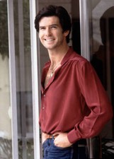 Actor Pierce Brosnan portrait at home June 29 1983 in Los Angeles - Old Photo 8 picture