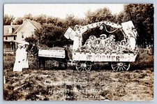 Marcus Iowa E Turner Shoes Float Harvest Festival Real Photo Postcard RPPC 1909 picture