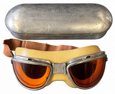 CHAS. FISCHER MKII NAVY PILOT FLYING GOGGLES w/MKII CASE picture