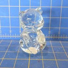 JVAN8 VTG Clear Glass Bear Fenton picture