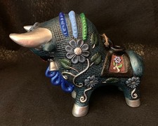 MODENART  of PERU– LARGE DARK BLUE CERAMIC BULL FIGURINE - EXCELLENT CONDITION picture