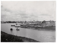 c.1910/20 PHOTO INDIA BURMA SHIPBUILDING - WATER WAY TO BUILDING YARD picture