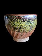 Studio Pottery Ceramic Sake Cup Guinomi Teadust Glaze Carved Footed 3