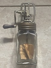 No 10 Quart Dazey Churn with Bullseye Design on Jar picture