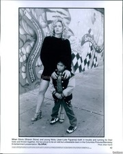 1998 Gloria Sharon Stone And Nicky Jeanluke Figueroa Movie Vintage Photo 8x10 picture