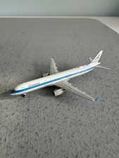 Gemini Jets American Airlines Piedmont Retro Airbus A321 in 1/400 Scale picture