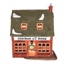 Dept 56 White Horse Bakery Dickens Christmas Village 1988 Collectible #5926-9 picture