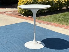 EERO SAARINEN MCM VINTAGE KNOLL TULIP PEDESTAL TABLE for KNOLL picture
