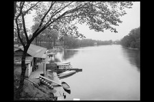 Photo:Indianapolis Indiana White River Broad Ripple 1907 Boathouses Boats picture