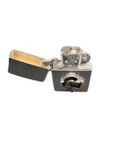 Zippo Eagle Emblem Lighter Unisex OS Silver Excellent 2000 Brushed Chrome USA picture