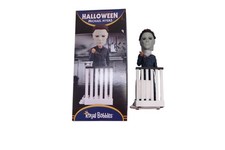 Royal Bobbles Michael Myers Bobblehead Halloween White Standard Limited Resin picture