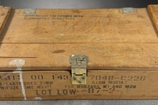 Vintage US Military 81mm Mortar Illumination Crate M301A3 M84A1 1974 Wood Box picture
