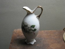 small vase vintage picture