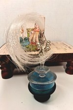 Vintage 70s Avon Her Prettiness Royal Fountain Cream Sachet Set in Box Complete picture