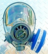 SGE 400/3 Military-Grade 40mm NATO Gas Mask Kit w 1 Mestel P3 40mm Filter Small picture