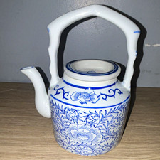 Vintage Chinese Blue & White Porcelain Teapot with Lid Floral Pattern picture