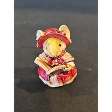 1991 Ganz Little Cheesers Myrtle Meadowmouse W/ Book Christmas Figurine # 05316 picture