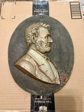 Abraham Lincoln Oval Bust Wall Plaque RARE Vintage Unmarked picture