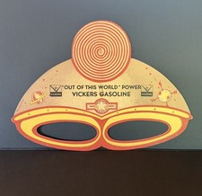 Vintage 1950's VICKERS GASOLINE Paper Space Helmet Mask Toy Petroliana RARE picture
