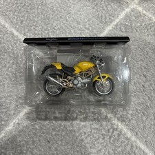 MaiSto Figure Ducati Moto Collection 1/18 scale Yellow MaiSto Figure Ducati picture