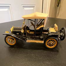 1910 Cadillac Model Thirty Car  1:24 Scale Diecast Franklin Mint some corrosion picture