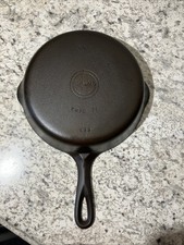 Vintage Griswold No. 6 Cast Iron Skillet 699 K Erie PA Small Logo picture