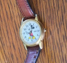 Lorus Quartz MICKEY MOUSE WATCH Hong Kong Movement picture
