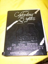 1 ECS EVANGELICAL CHRISTIAN SCHOOL 1990 or 1993 Memphis Yearbook Annual. picture