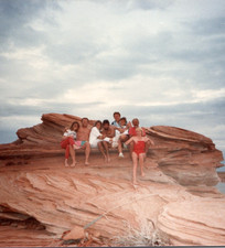 Vtg 1990s Found Photo Friends Lake Powell Swimming Hole Snapshot picture