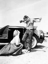 James Dean & Elizabeth Taylor Photo - Giant (1956) - Black and White - 15x20 picture