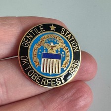 Vintage Gentile Station Oktoberfest 1986 Defense Logistics Agency DLA Pin RARE picture