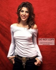 ACTRESS MARISA TOMEI - 8X10 PUBLICITY PHOTO (RT-338) picture