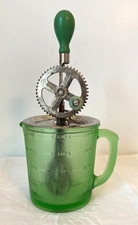 Vtg. Hazel Atlas 4Cup/1Qt GREEN URANIUM Glass JAR A&J EGG BEATER Patent Oct 1923 picture